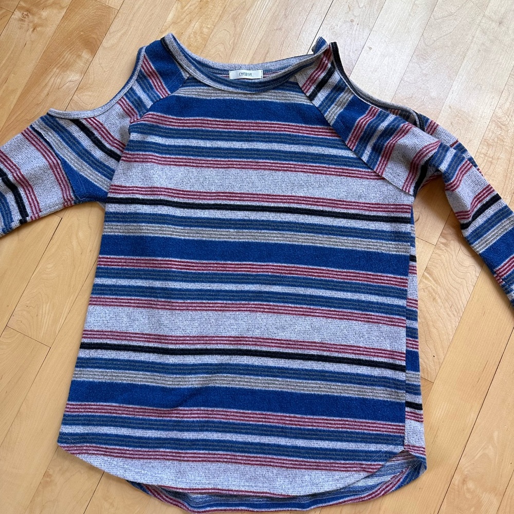 Cutout sweater!